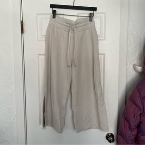 lululemon Softstreme Cropped Wide-Leg Pants